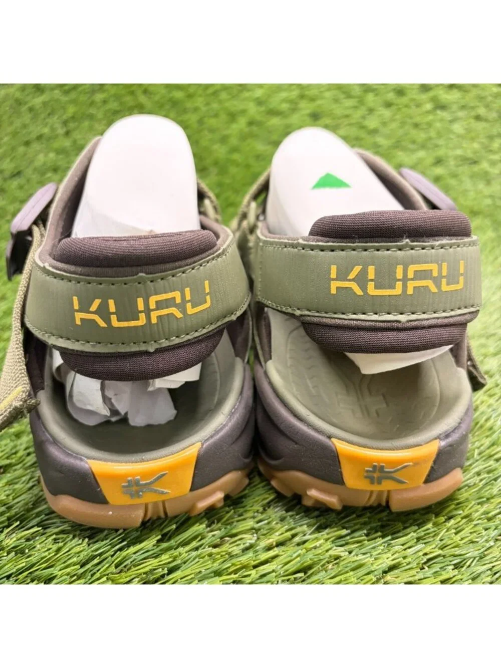 Kuru Current Mens Size 9 Olive Green Gum Beach Walking Outdoor Strappy Sandals